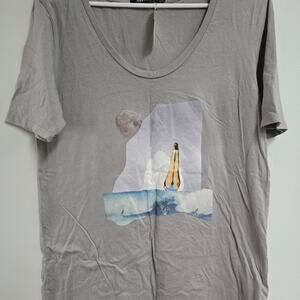 Obey Nº89 Graphic Art Tee Ocean Diver Print NWT Size S